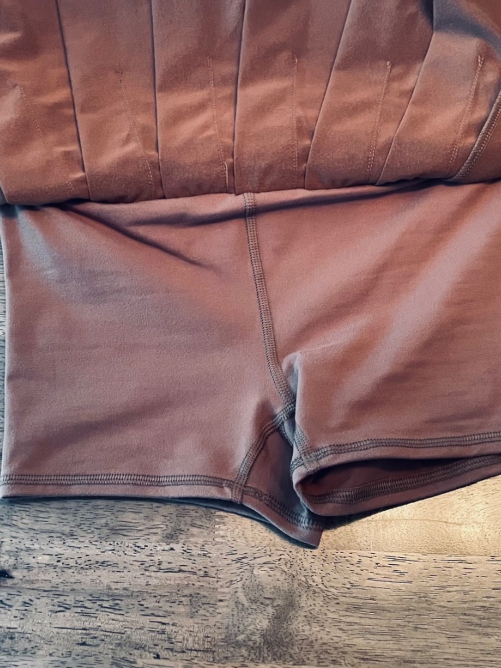 American Eagle pleated faux leather skirt size small - Picture 2 of 2